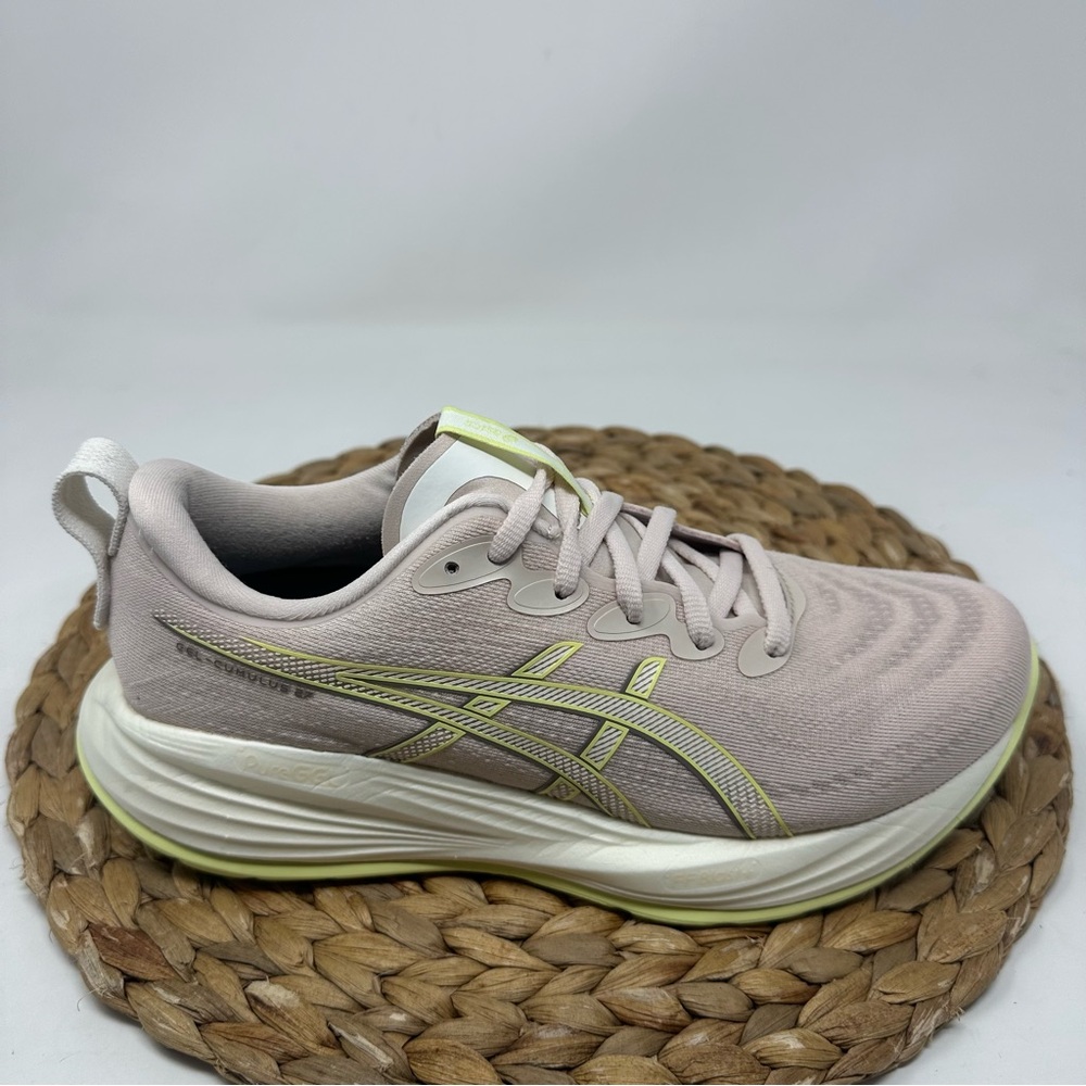 ASICS Gel Cumulus 27 Running Shoes Mineral Beige Huddle Yellow Size 8 Women’s